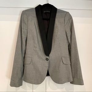 Gray black satin lapel tailored blazer